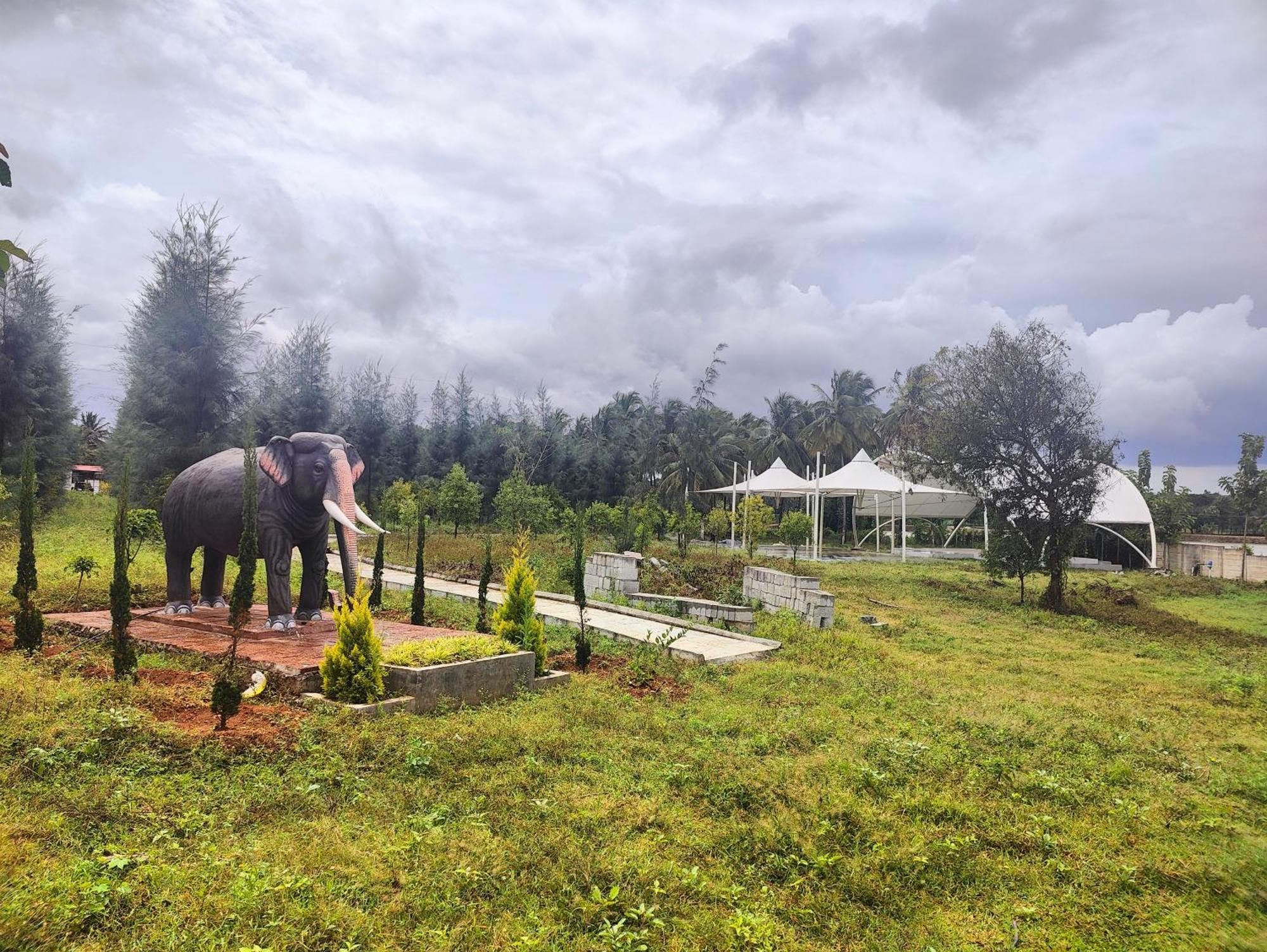 Encanto Farmstay Májszúr Kültér fotó